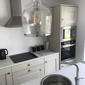  Apartment Unique